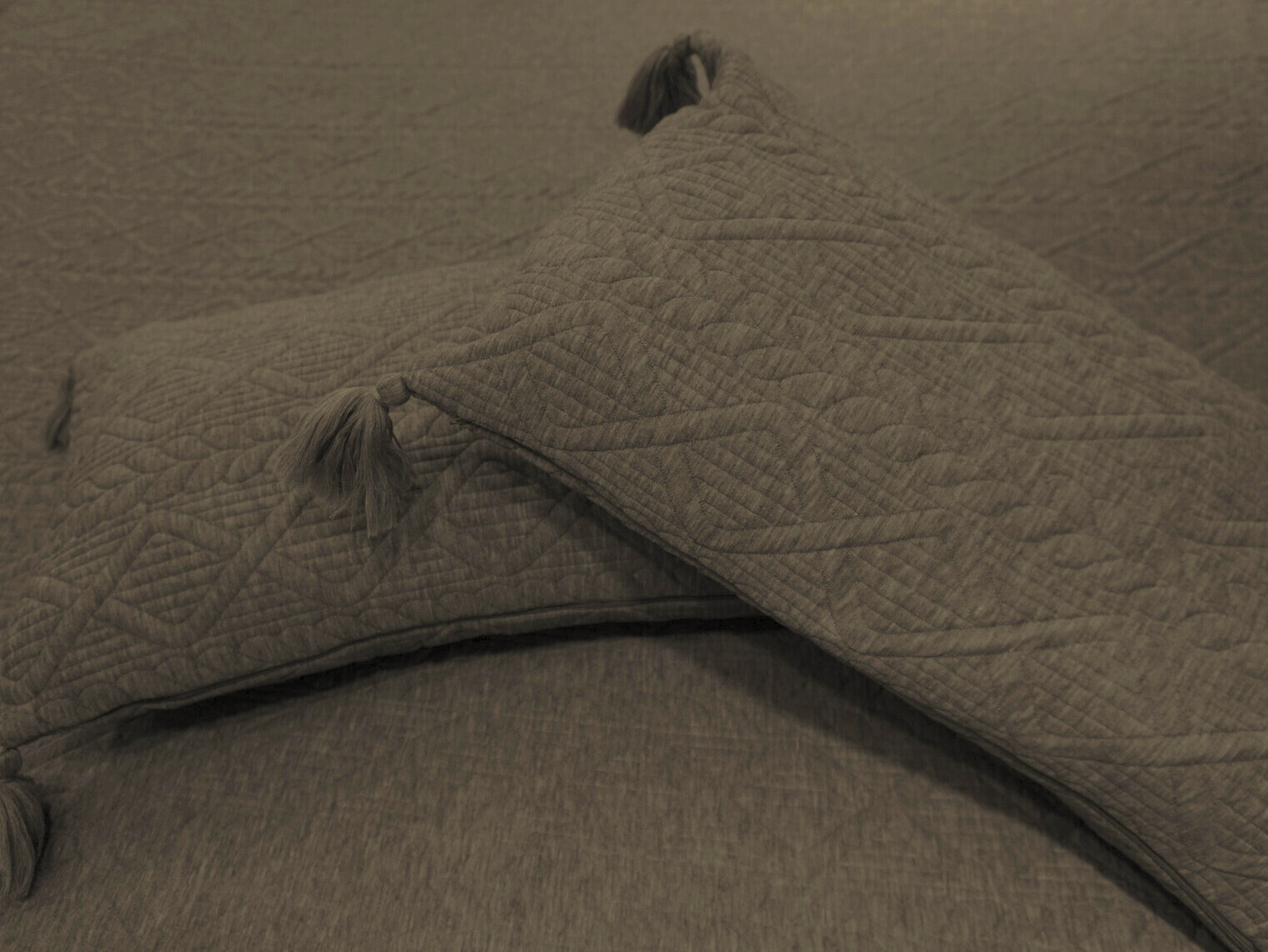 olive knitted bedcover | pillow view